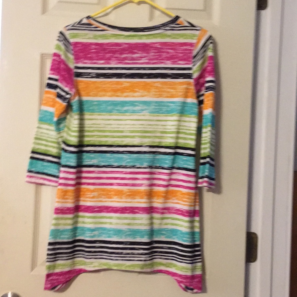 Top - Picture 2 of 2